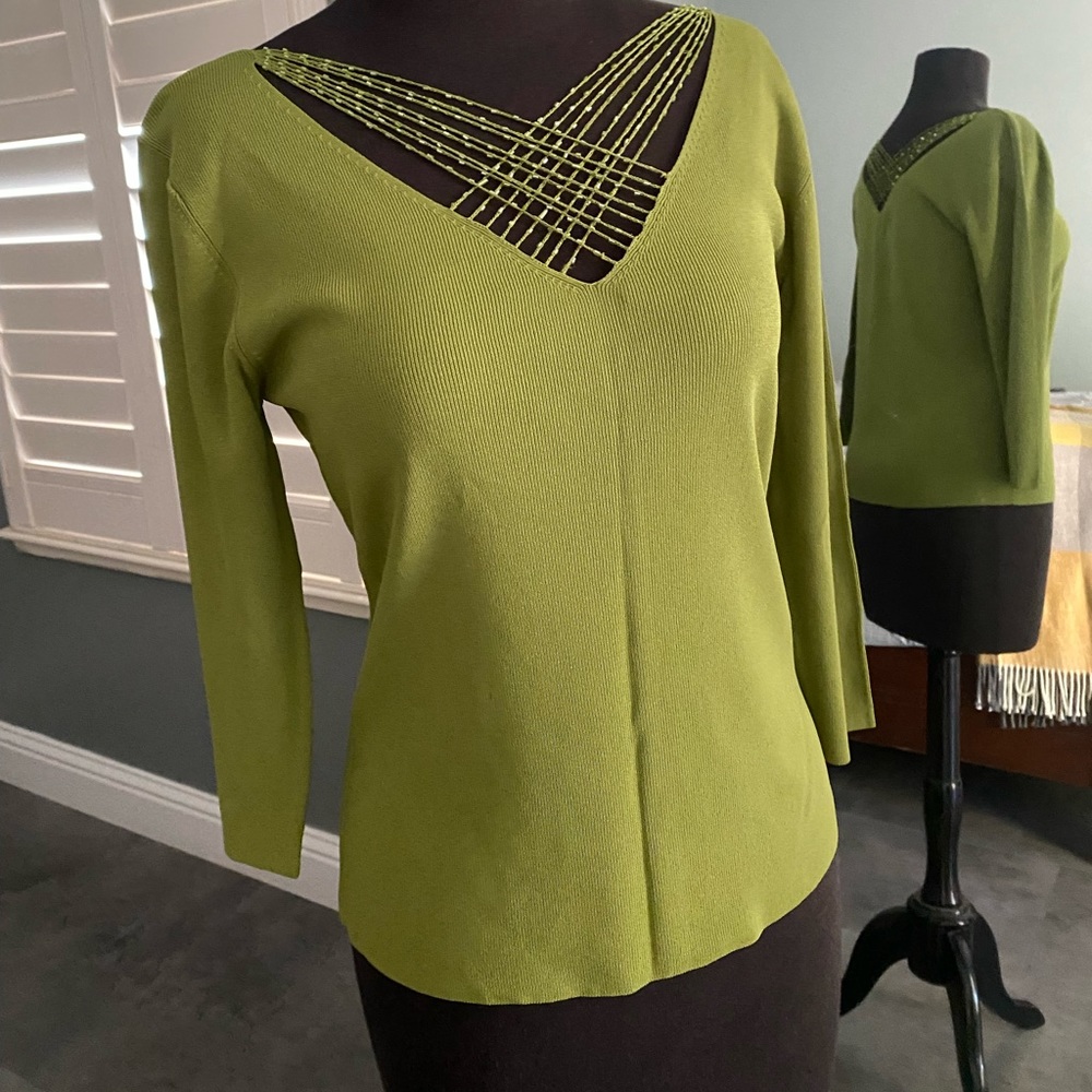 Nice light green top by Georgiou